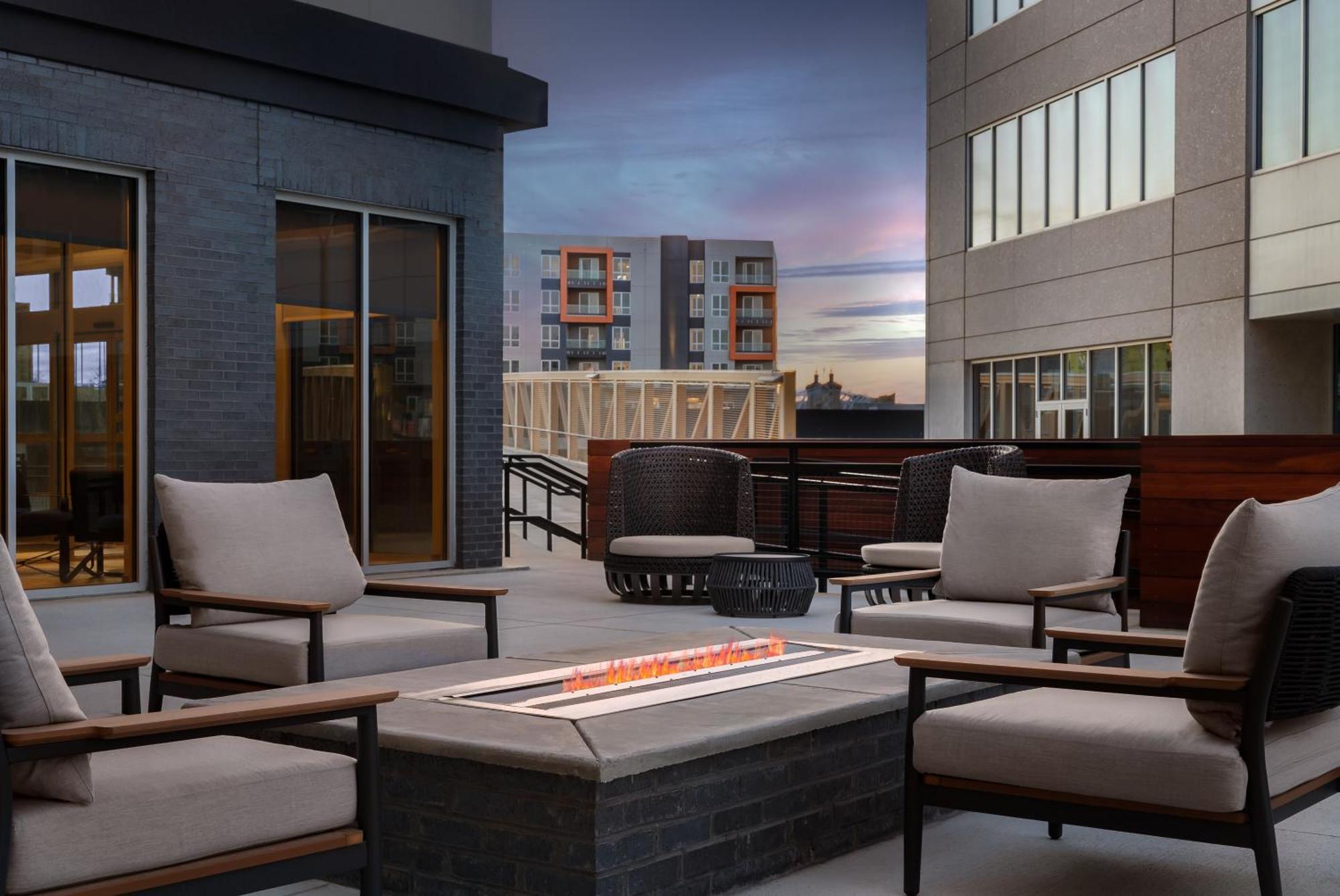 Homewood Suites By Hilton Newport Cincinnati ภายนอก รูปภาพ